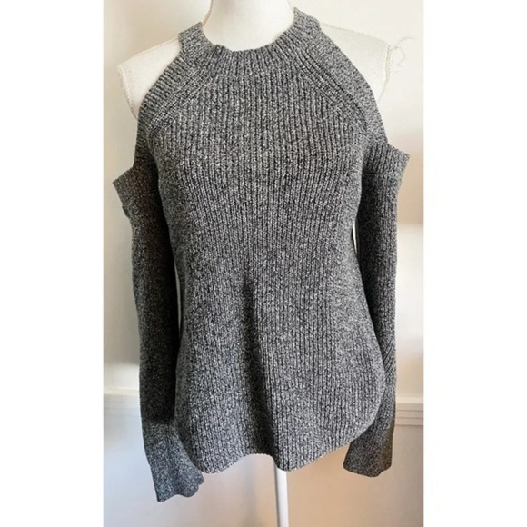 Rag & Bone • Grey Dana Cold Shoulder Sweater - Picture 3 of 7